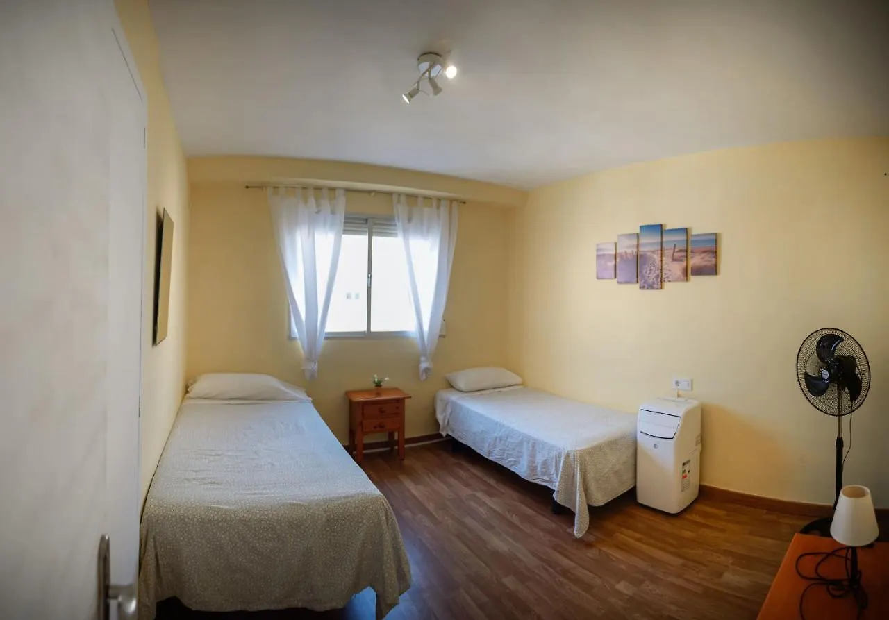 Zurbaran Basic Ha Apartment 카디스