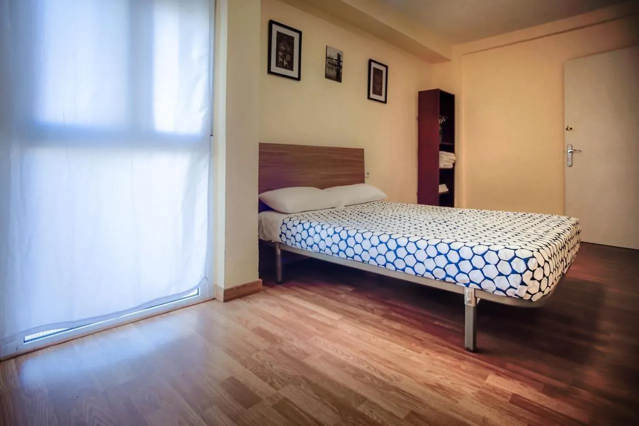 Zurbaran Basic Ha Apartment 카디스